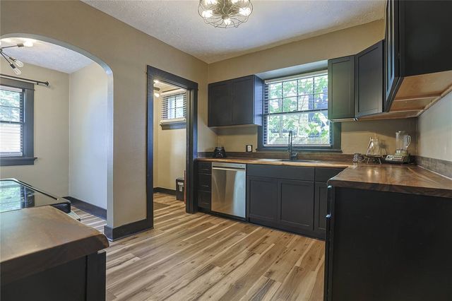 1314 Harvard Boulevard, Dayton, OH 45406