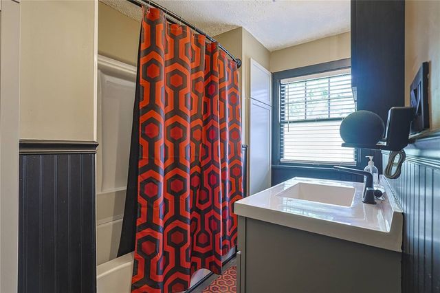 1314 Harvard Boulevard, Dayton, OH 45406