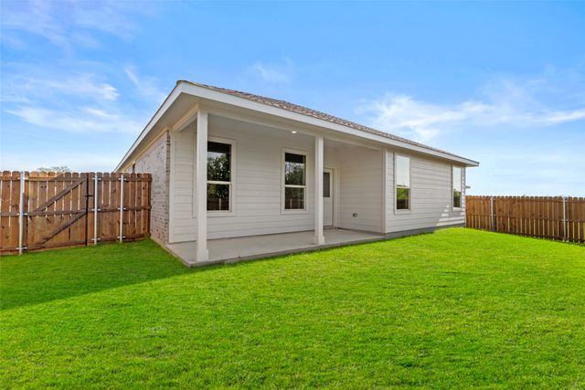904 Traction Trail, Cleburne, TX 76031