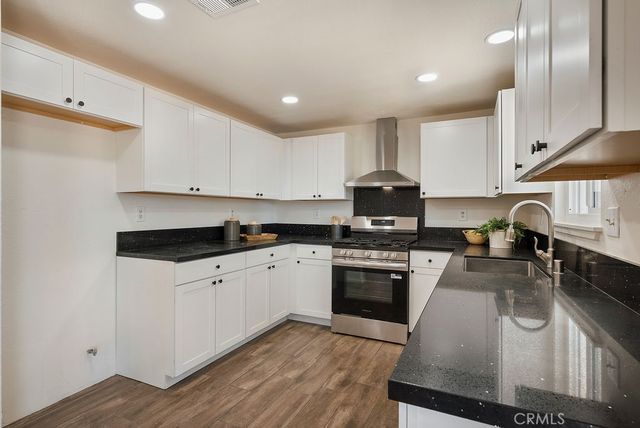 40104 166th Street E, Lake Los Angeles, CA 93591
