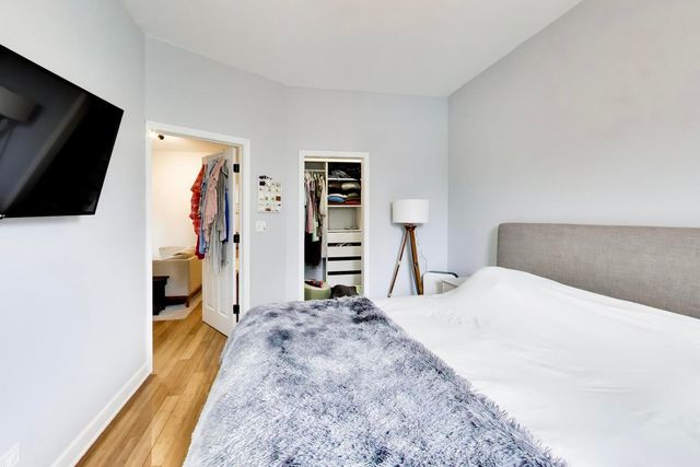 3009 W Belden Avenue, Chicago, IL 60647