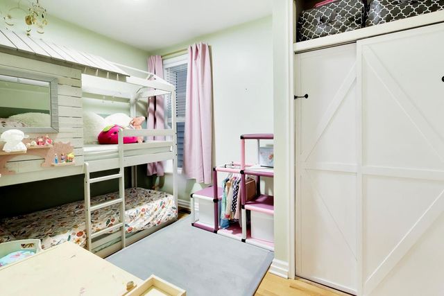 3009 W Belden Avenue, Chicago, IL 60647