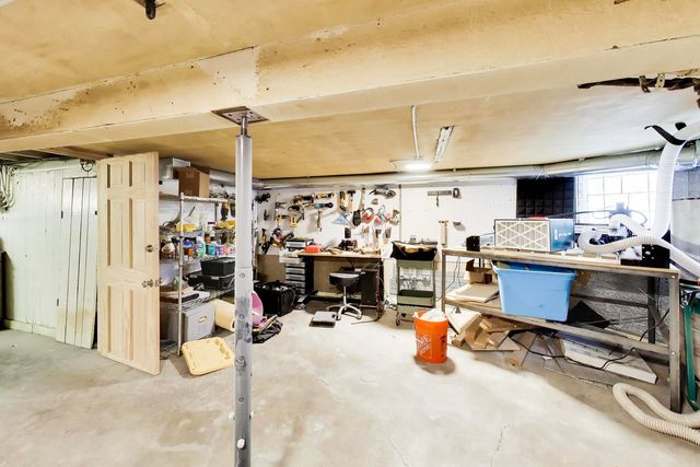 3009 W Belden Avenue, Chicago, IL 60647