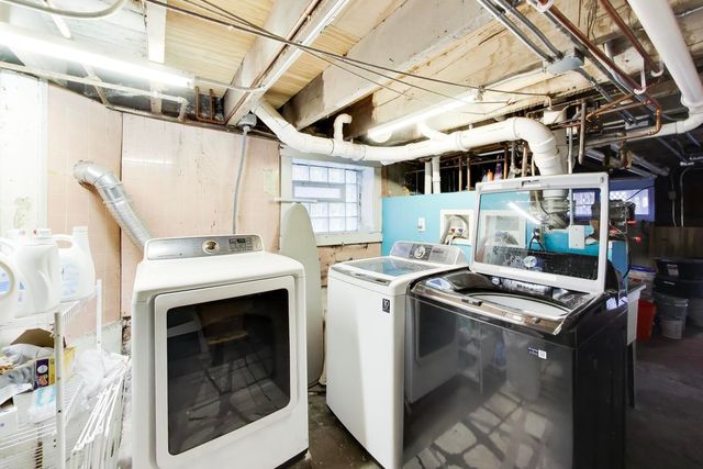 3009 W Belden Avenue, Chicago, IL 60647