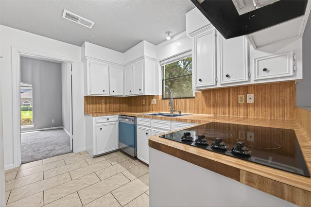 14934 Camino Rancho Drive, Houston, TX 77083
