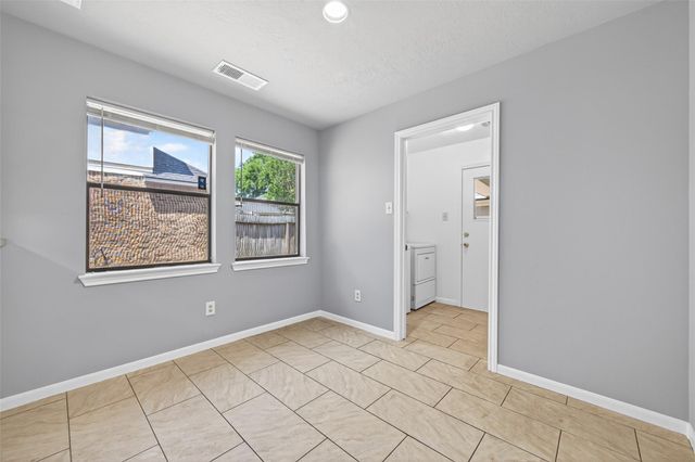 14934 Camino Rancho Drive, Houston, TX 77083