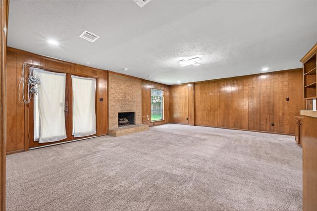 14934 Camino Rancho Drive, Houston, TX 77083