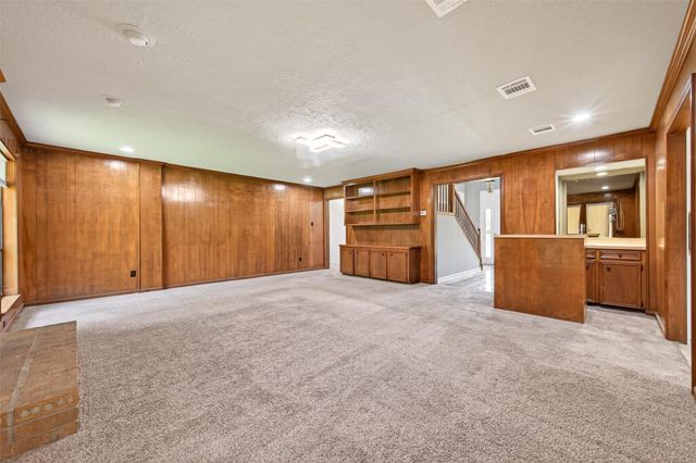 14934 Camino Rancho Drive, Houston, TX 77083