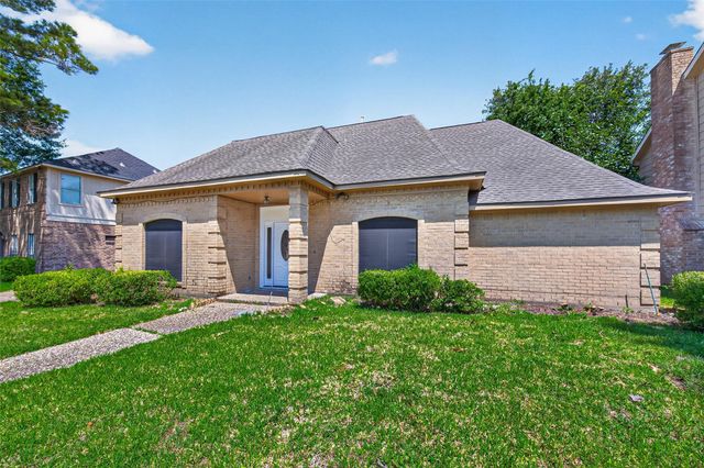 14934 Camino Rancho Drive, Houston, TX 77083
