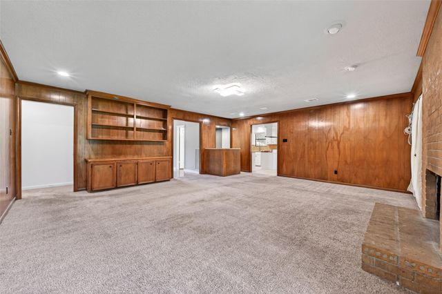 14934 Camino Rancho Drive, Houston, TX 77083