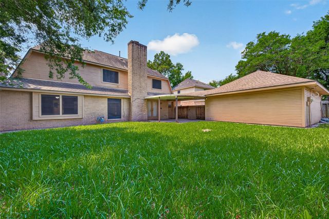 14934 Camino Rancho Drive, Houston, TX 77083