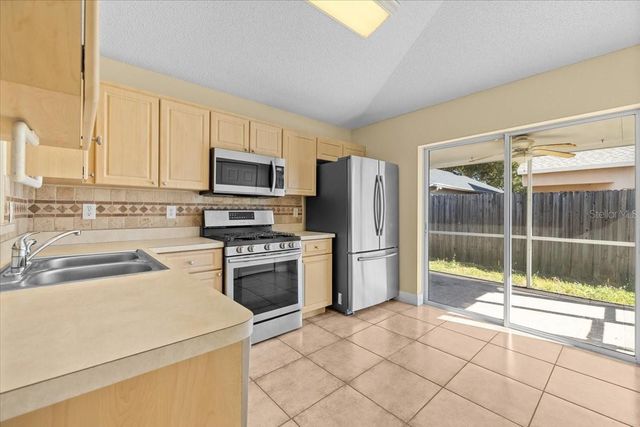 6052 POINTE PLEASANT BOULEVARD, Wesley Chapel, FL 33545