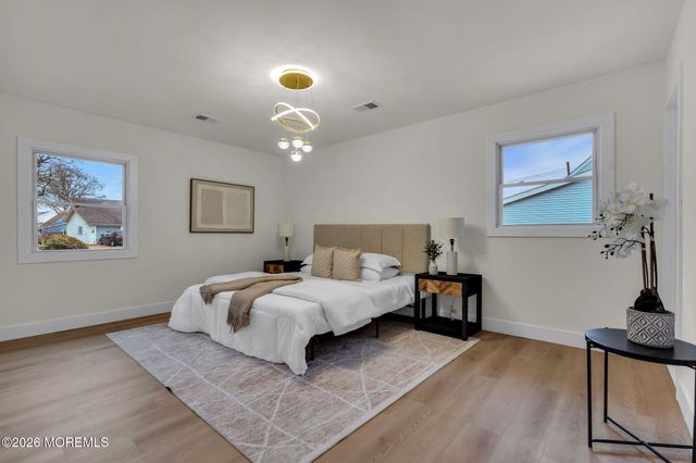 67 Garland Lane, Willingboro, NJ 08046