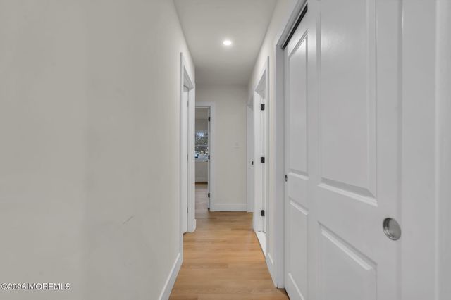 67 Garland Lane, Willingboro, NJ 08046