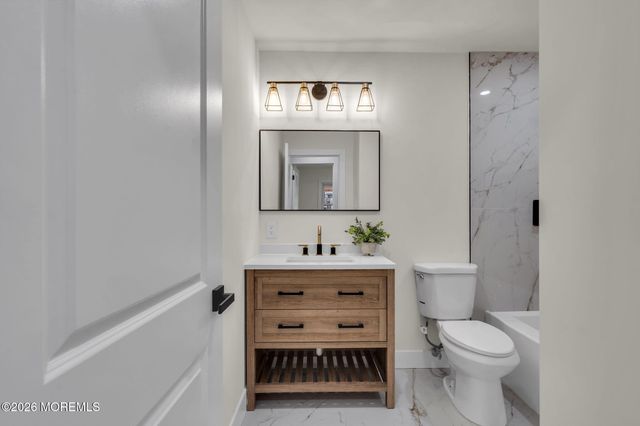 67 Garland Lane, Willingboro, NJ 08046