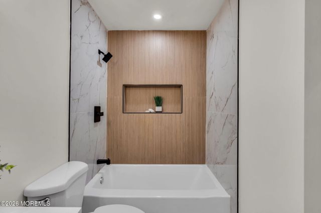 67 Garland Lane, Willingboro, NJ 08046