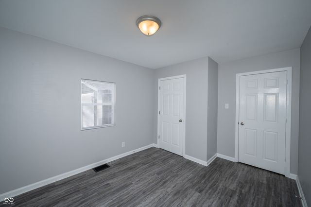 1021 S Worth Avenue, Indianapolis, IN 46241