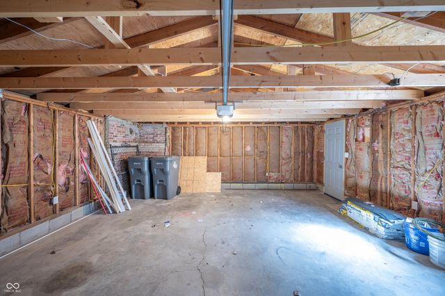 1021 S Worth Avenue, Indianapolis, IN 46241