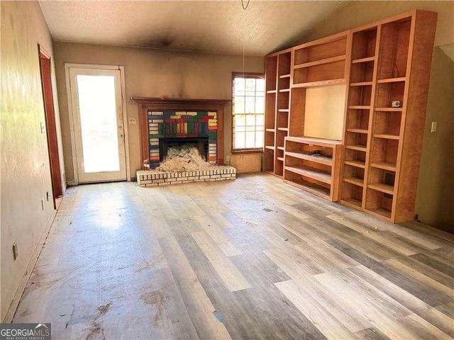 2500 Whitebluff Way, Buford, GA 30519