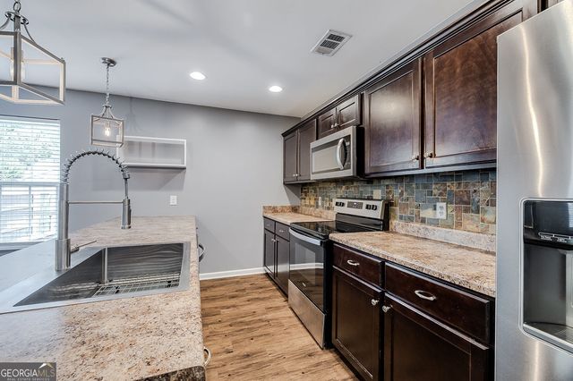 101 Quarterhorse Drive, Guyton, GA 31312