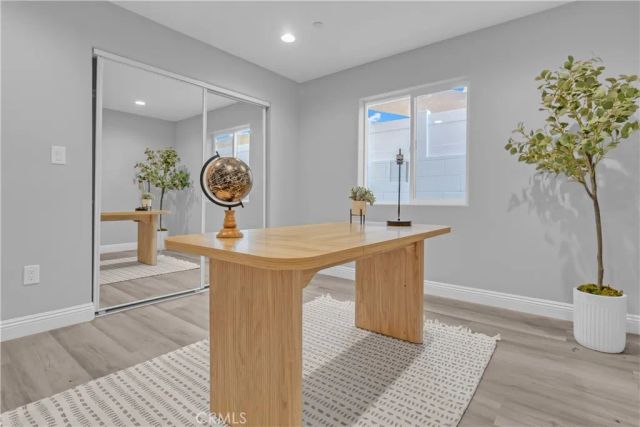 22020 Pioneer Blvd A & B, Hawaiian Gardens, CA 90716