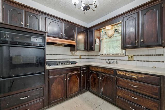 5224 S Briarwood Drive, Oklahoma City, OK 73135