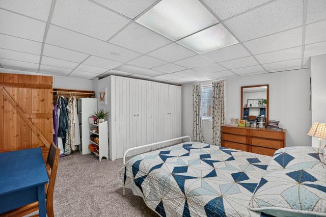 2626 Neola Street, Cedar Falls, IA 50613