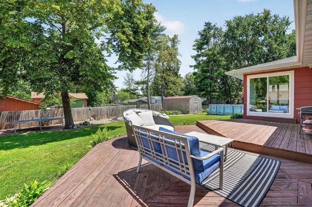2626 Neola Street, Cedar Falls, IA 50613
