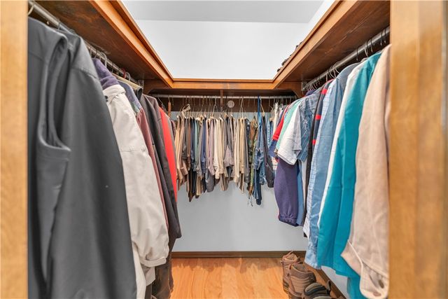 30 Basildon Drive, Bella Vista, AR 72715