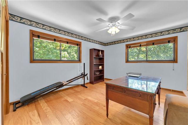 30 Basildon Drive, Bella Vista, AR 72715