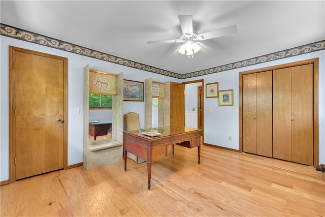 30 Basildon Drive, Bella Vista, AR 72715