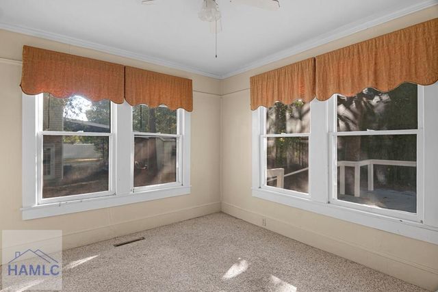 661 East Plum Street, Jesup, GA 31546
