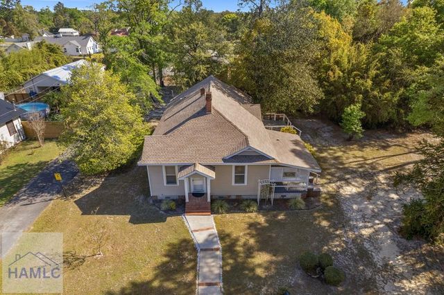 661 East Plum Street, Jesup, GA 31546