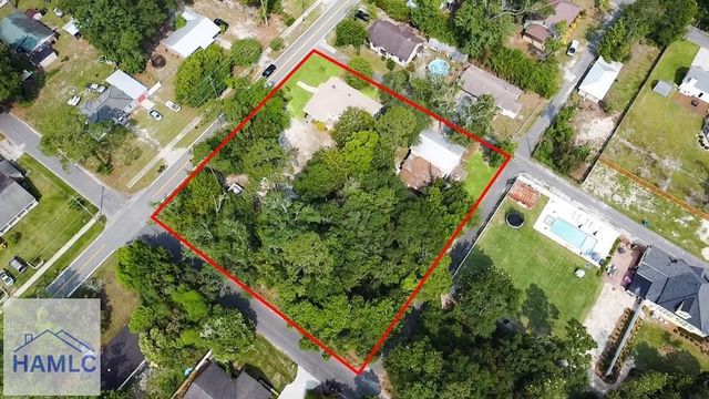 661 East Plum Street, Jesup, GA 31546