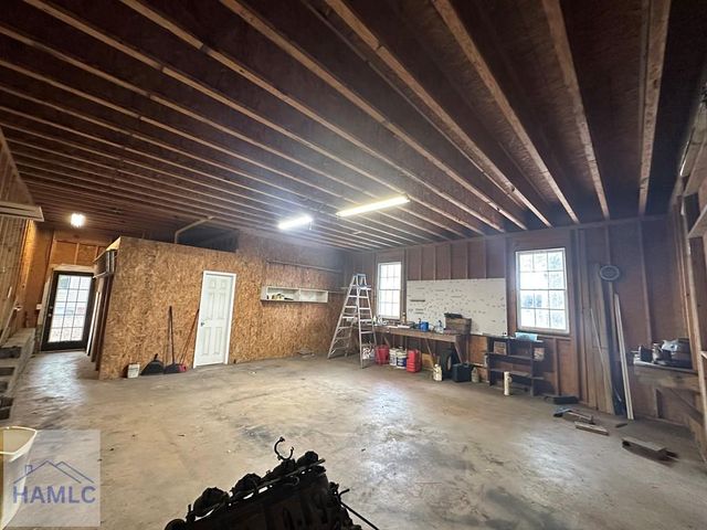 661 East Plum Street, Jesup, GA 31546