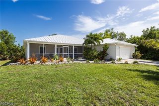 4406 Lake Heather CIR, St James City, FL 33956
