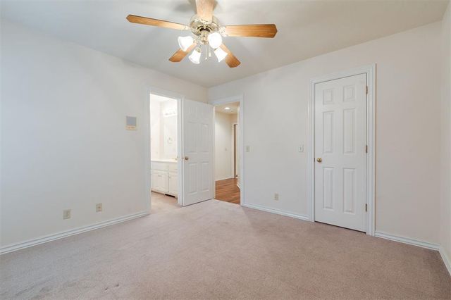 2600 Ashebury Way, Edmond, OK 73034