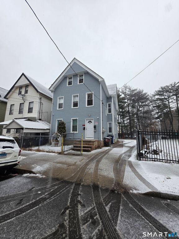 417 Poplar Street, New Haven, CT 06513