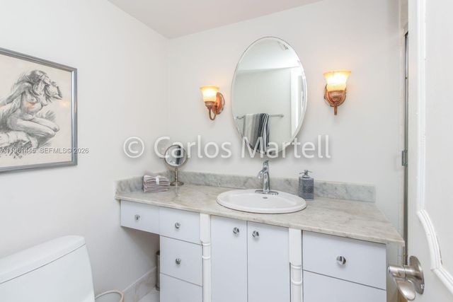 2750 NE 183rd St 512, Aventura, FL 33160