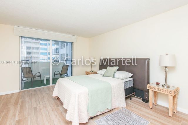 2750 NE 183rd St 512, Aventura, FL 33160