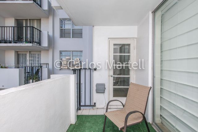 2750 NE 183rd St 512, Aventura, FL 33160