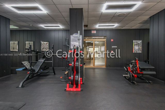 2750 NE 183rd St 512, Aventura, FL 33160