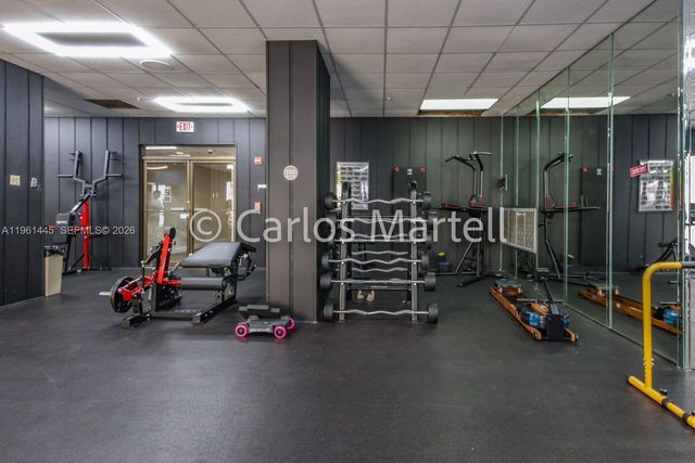 2750 NE 183rd St 512, Aventura, FL 33160