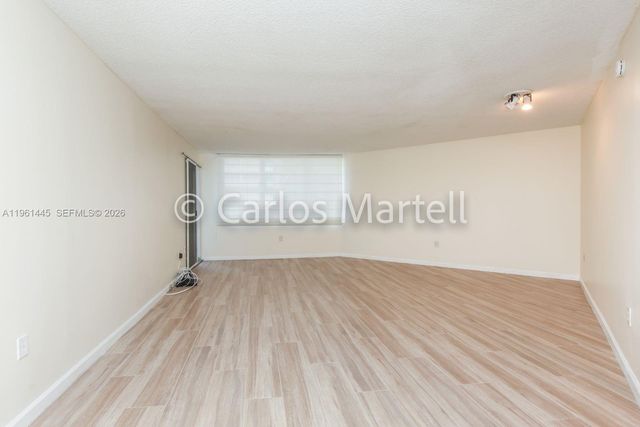 2750 NE 183rd St 512, Aventura, FL 33160