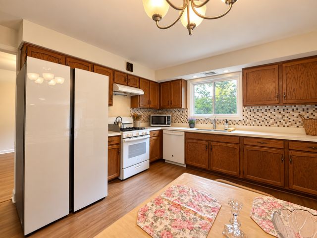 641 Independence Avenue, Westmont, IL 60559