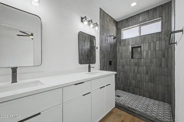 706 E LAS COLINAS Place, Chandler, AZ 85249
