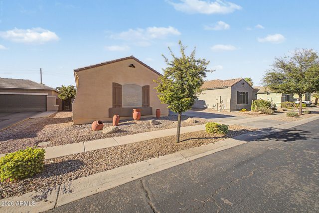 706 E LAS COLINAS Place, Chandler, AZ 85249