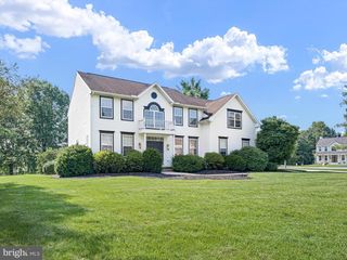 7 WINCHESTER CT, Bear, DE 19701