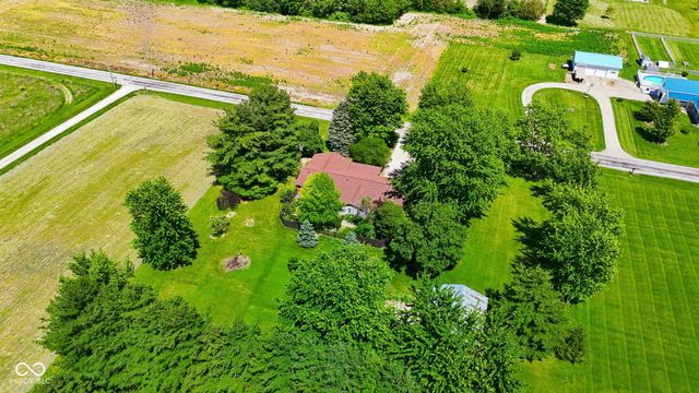 11201 S County Road 700 E, Selma, IN 47383