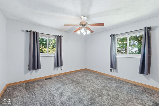11201 S County Road 700 E, Selma, IN 47383